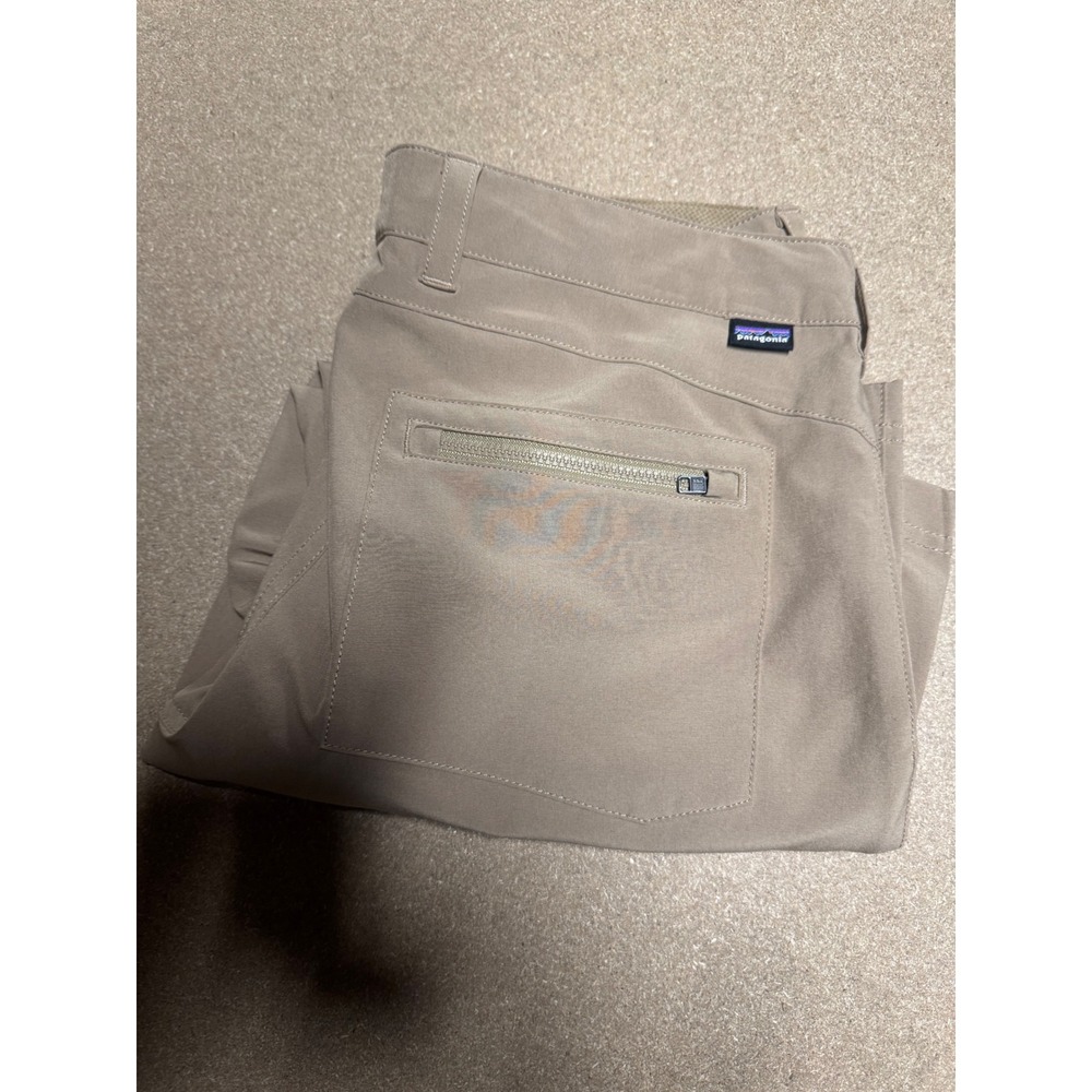 Patagonia Women's Beige Stretch Outdoor Hiking Pants Size 4‎